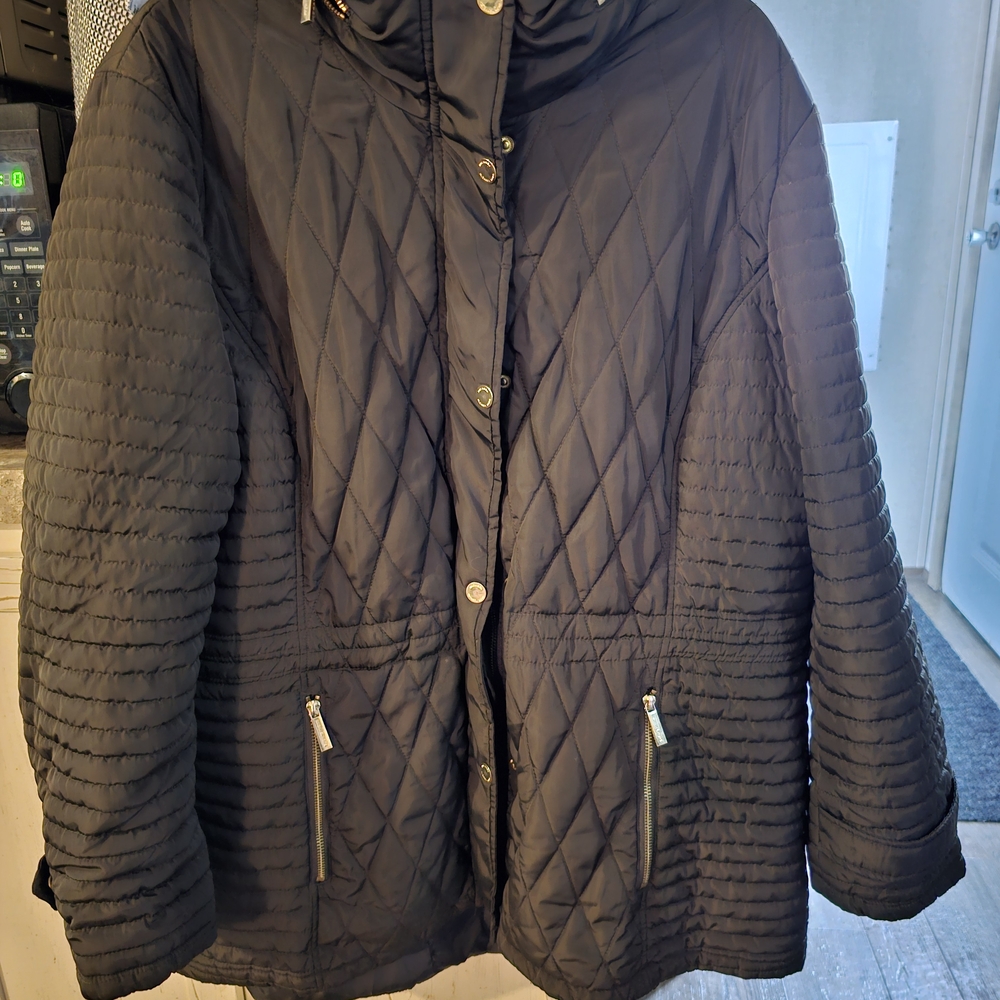 Michael Kors Black Quilted Puffer Coat with Gold Accents